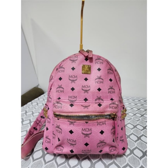 SOLD**Authentic MCM Visetos Side Studs Stark Backpack Pink - Picture 1 of 16